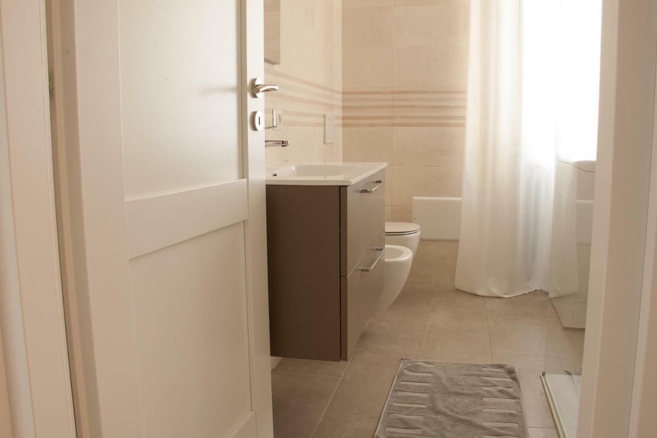 Lg Apartment Stresa Kültér fotó