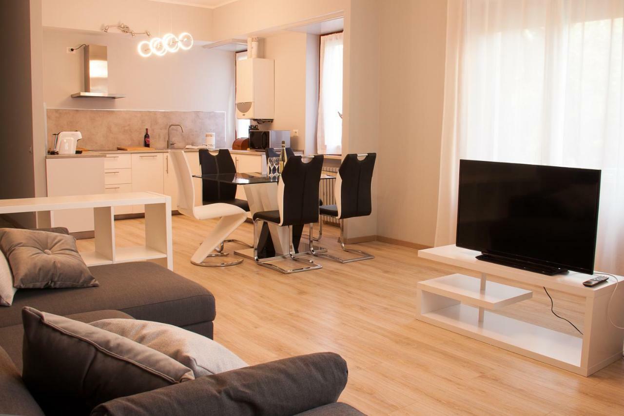Lg Apartment Stresa Kültér fotó