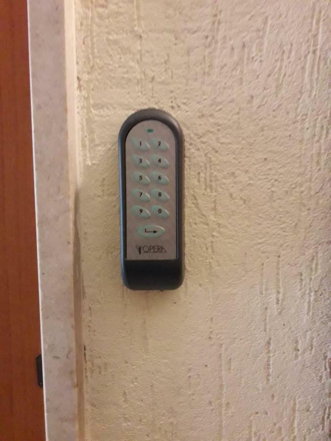 Lg Apartment Stresa Kültér fotó